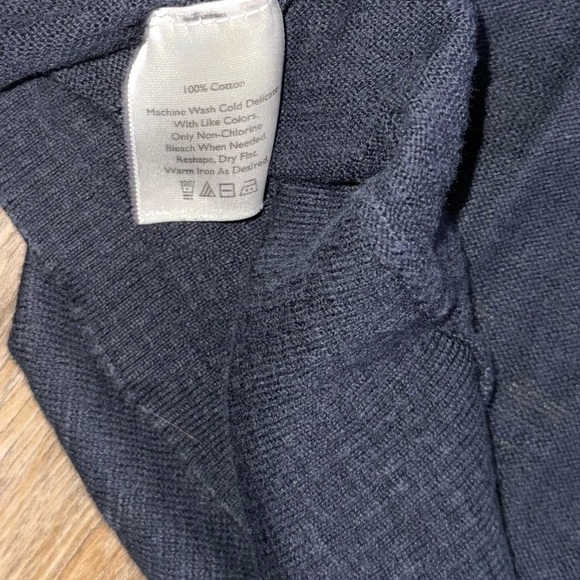 Eddie Bauer • Short Sleeve Fly Away Cardigan - Picture 6 of 6